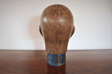 Load image into Gallery viewer, Oak Mannequin Head